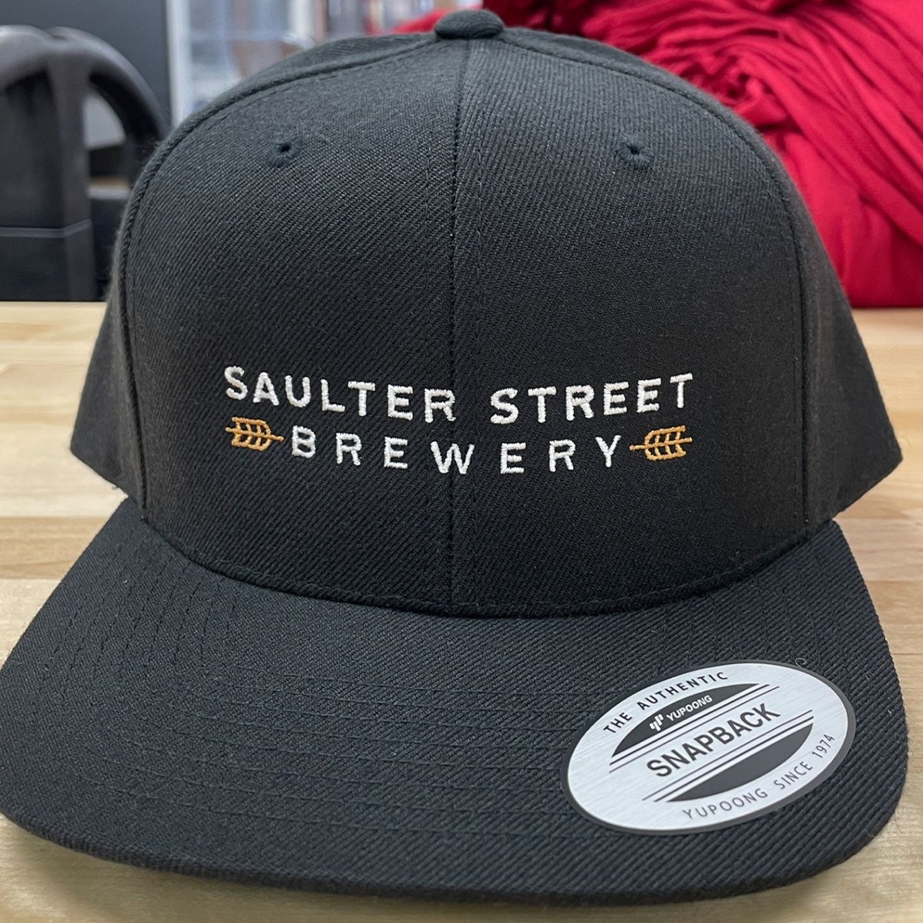 Custom embroidered store hats canada